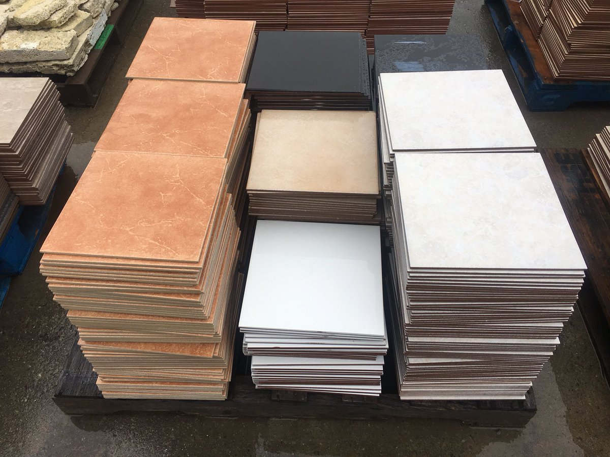 squamishrebuild's tweet photo. Need some tile? We have a little bit... https://t.co/xzkUAcoNw5