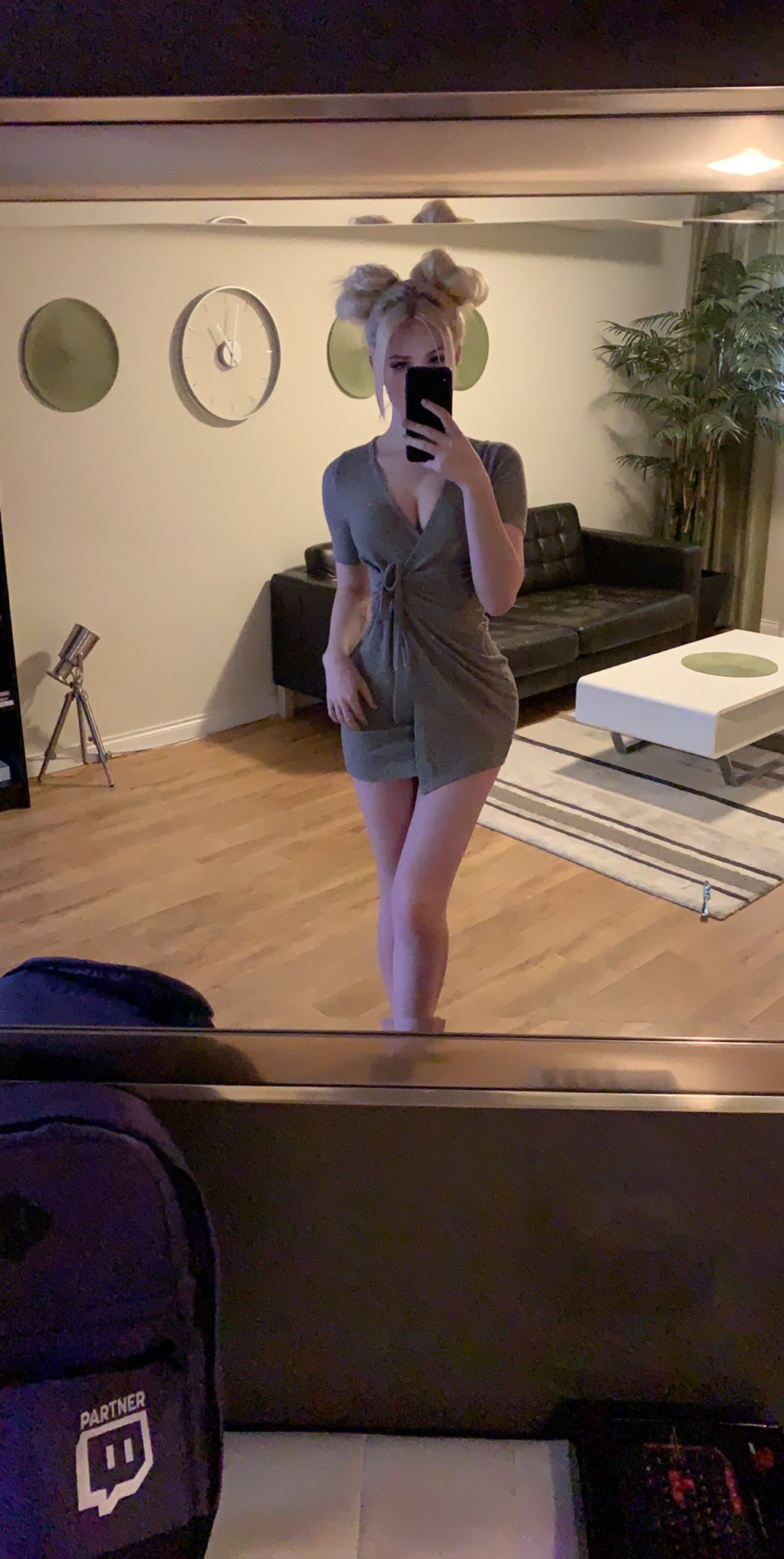 Faith 🌼 on Twitter: "All my comfy clothes are in the laundry so we cute