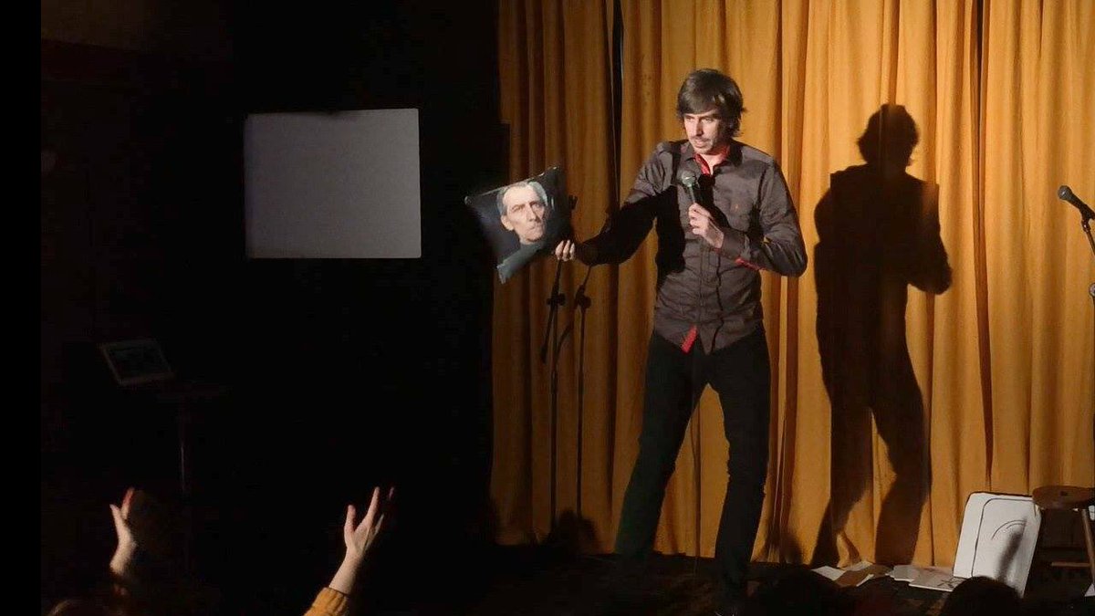 DarrenWalshPuns's tweet photo. Peter Cushion https://t.co/7M1H0C1uJ7