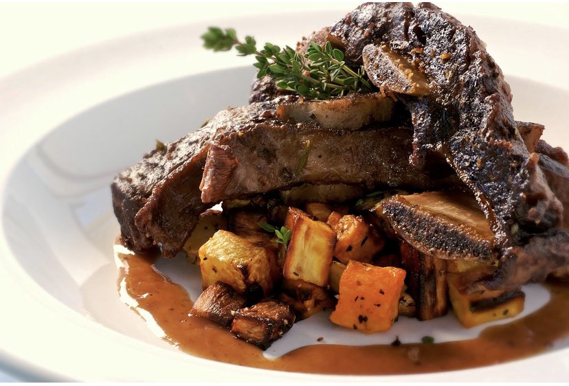 Specials for Saturday, November 24, 2018

Beef Short Ribs - 10% Off
Beef Briskets - 10% Off
Maui Ribs - 10% Off
Rookworst - 10% Off

Have a great weekend!