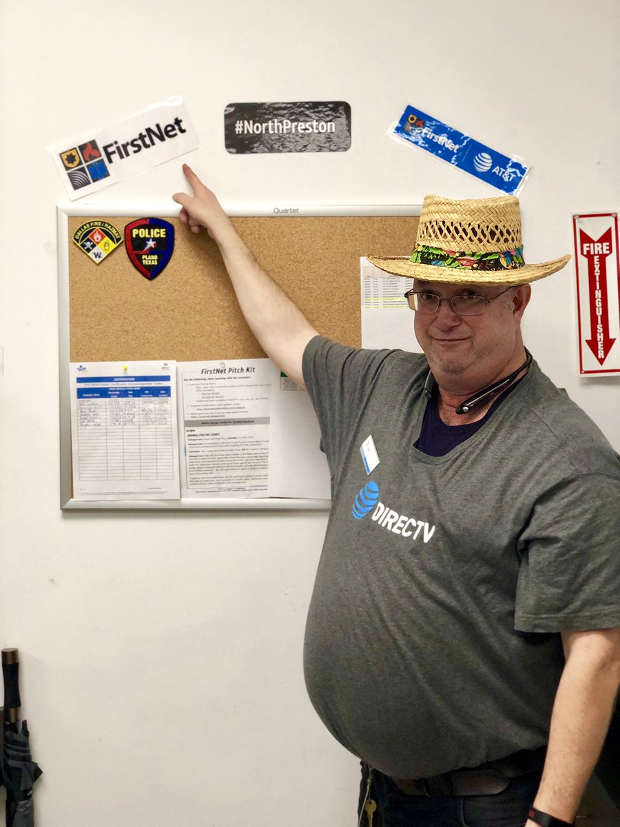 NorthP8700's tweet photo. John back at it again with a FirstNet activation!!! #allaboutFIRSTNET @NorthP8700  @sjparsons2014 @thedoscarver @LisaKLuff @fjdevereux @CentralRgnVoice https://t.co/BLFNOEbFVQ