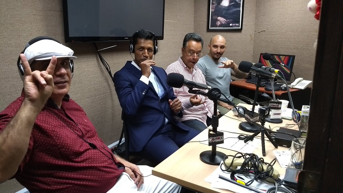 Ya estamos con los propios, los Masters, los #TropicalsRockers 
Quieres saber que vamos hacer con ellos??
Pendientes ya del 102.3 
<a href="/La_Toma/">INFOCENTRO LA TOMA</a>