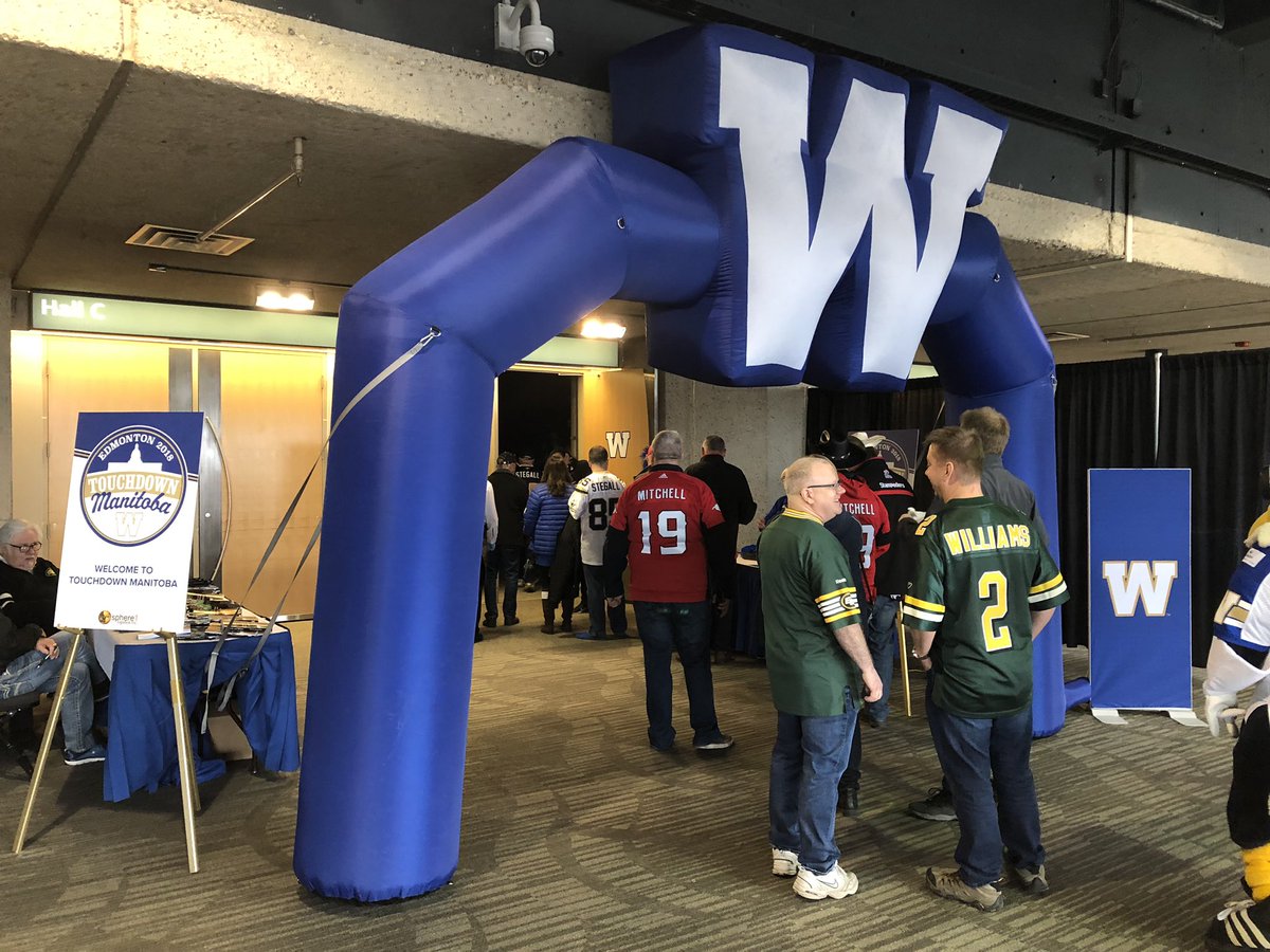 GreyCupFestival's tweet photo. Touchdown Manitoba is partying hard in Hall C in the @EdmontonSCC! The party runs until 5, then the Bomber House takes over at 8pm at Hudson’s! @Wpg_BlueBombers #GreyCup #BringTheHeat #TouchdownManitoba #BomberChicks https://t.co/TbqXNqZ7Zo