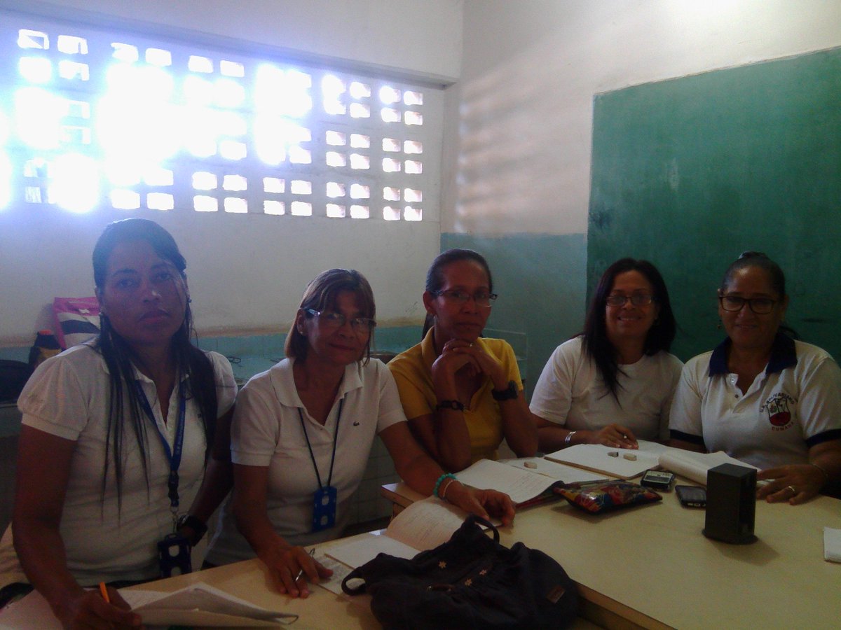 belkysh09's tweet photo. UEBolivariano activa en congreso pedagógico circuital escuelas productivas https://t.co/OV1fzymLEu