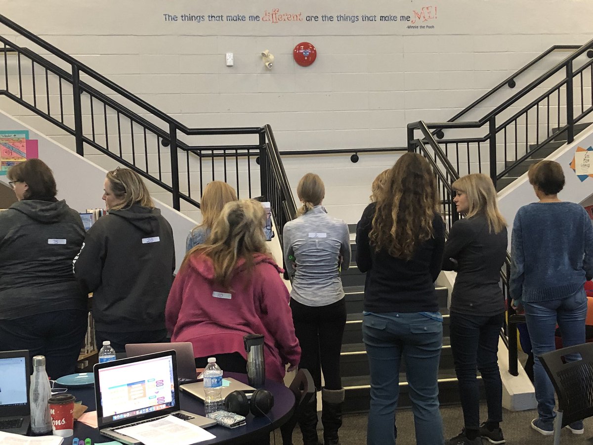 bforchuk's tweet photo. @DMGSchool working with Wanda @crconsortium about math warmups and developing math processes #icfsd #crcpd #dmgpl https://t.co/2W20JdjxuJ
