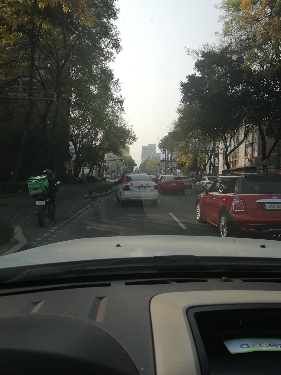 SimioEvolution's tweet image. Este mierda está amenazando a una chava ayuda sobre Félix cuevas @dftrafico @traficodf @En_laDelValle ayúdenme a RT!