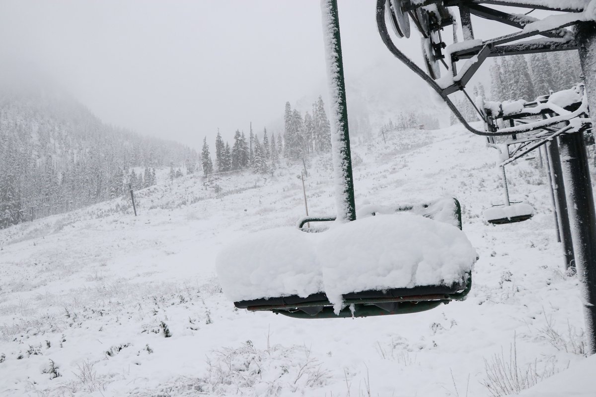 Summit at Snoqualmie tweet media