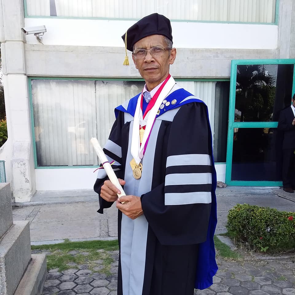 La Escuela Nacional de Danza-Caracas se siente orgullosa del grado de Doctor en Cs de la Educación alcanzado por nuestro director...Felicitaciones