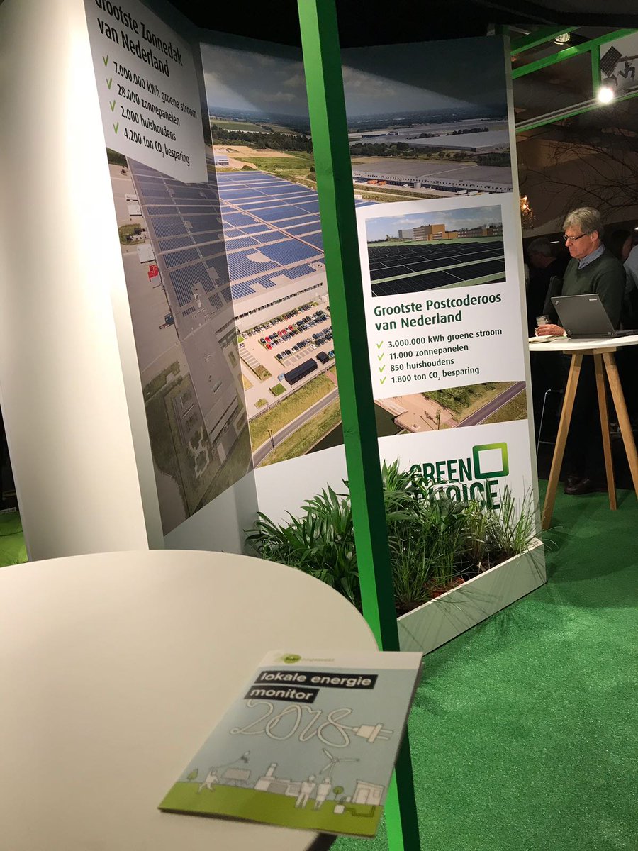 KampC_be's tweet photo. “Green Friday” in Bussum, leuk evenement #EHO2018 #cVPPproject met @TUeindhoven @INTERREG_NWE @EcopowerBE https://t.co/CDjNEH23VS