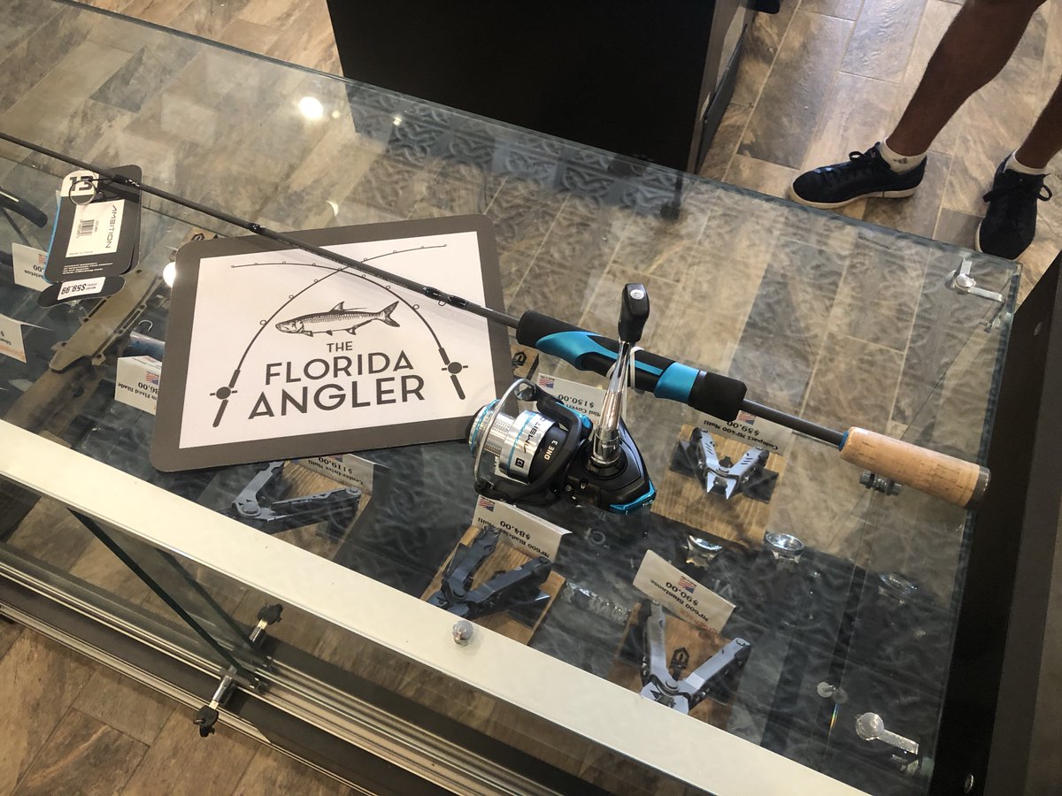 _floridaangler's tweet photo. Thanksgiving weekend special #3- the youth angler pro combo. 13 Fishing’s Ambition. Regular price $59.99...this weekend only $40!  Only 6 available!  #13fishing #ambition #thefloridaangler #clermont #fishing #gofish #florida #fishon #florida #shopsmall https://t.co/jd7PpWgy5y