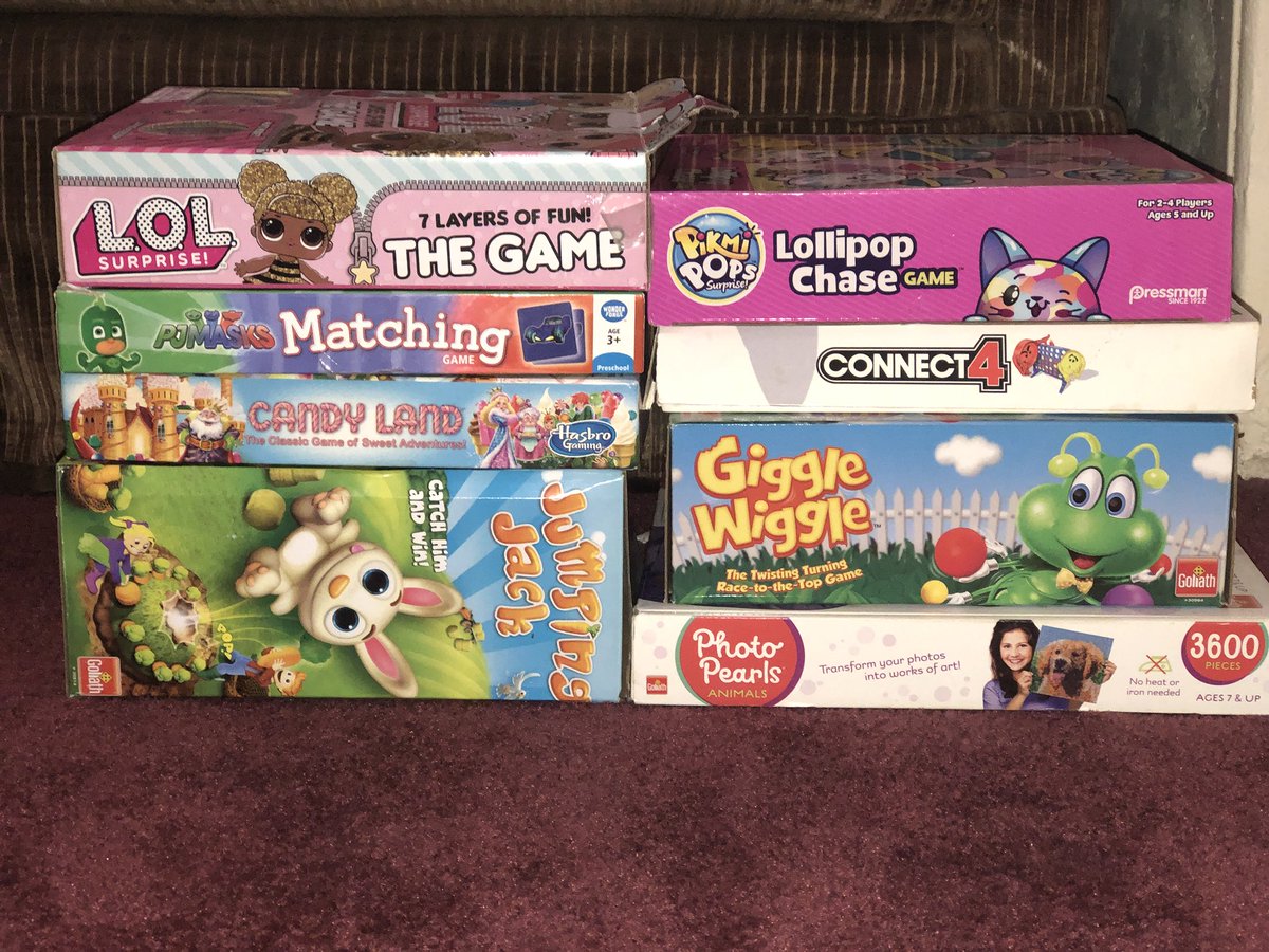 Getting ready for my daughter’s #Friendsgiving dinner today with some help from a few brands I absolutely adore! 😍 Thanks so much <a href="/Cheeky_Home/">Cheeky</a>, <a href="/PizzerTime/">PizzerTime</a> &amp; <a href="/GoliathGamesUS/">Goliath US</a>! The girls are gonna have SO much fun today! ❤️ #TPEFriendsgivingDinner