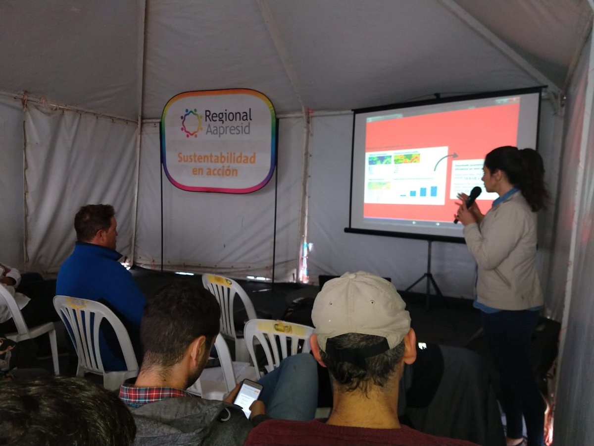 maiste74's tweet photo. @aapresid @JmfRegional @intaargentina @AcronexOficial @jbaldunciel @GeoAgroTEK @SandinGabriel @NicoBronzo @marcelotorres_c @manifrajo #regionalesaapresid #RegionalMarDelPlata fue un gran día de compartir conocimientos y experiencia. Ni la lluvia, ni nadie nos para!! Gracias!!! https://t.co/5SS9oKDLXR