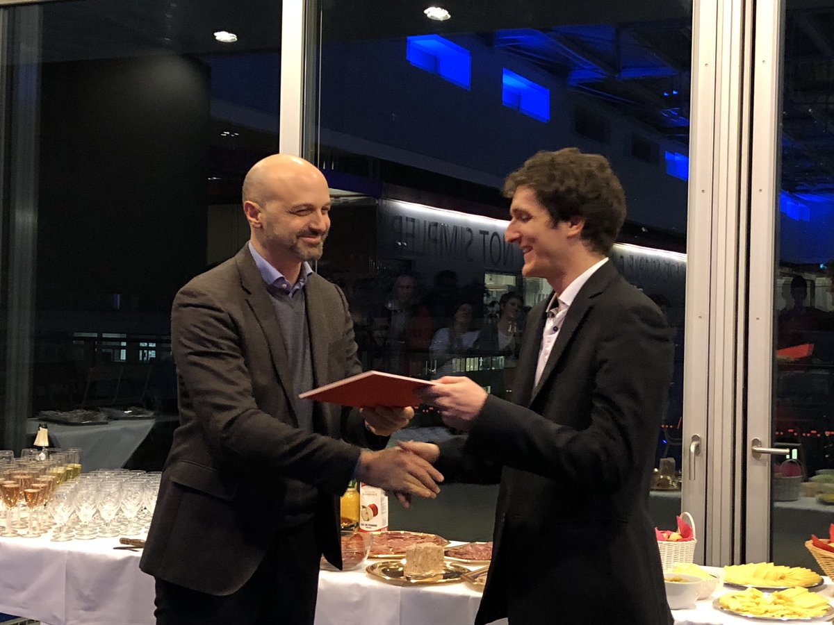 Congrats to Benoit Seguin who just defended (publicly) its PhD on ‘Making large-scale art history collections searchable’ @Seguin_Be @frederickaplan @Isadilenardo @DHI_EPFL #replica