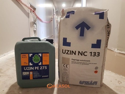 PACASOL_France's tweet photo. Nos produits de prédilection pour la mise en œuvre de ragréage autolissant P3 : @UZINUS 
Uzin NC 133 et son primaire Uzin PE 275. https://t.co/6LPLbJeG54