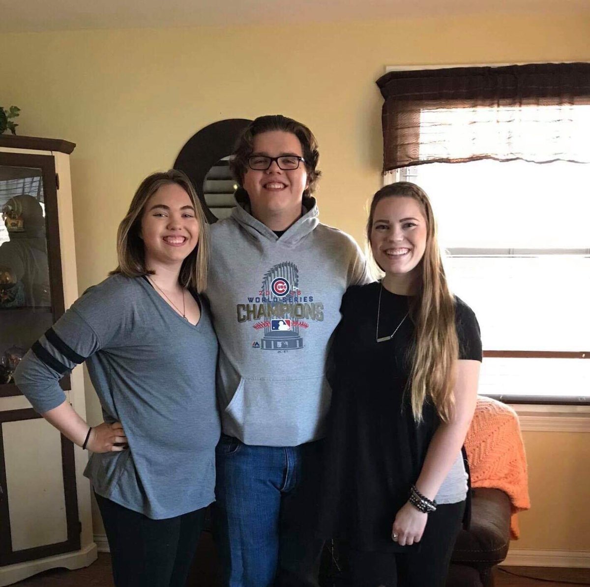 astbetapi's tweet photo. We’ve been spending time with our families!! What fun things are you up to?? https://t.co/Fi1v8S7RPT