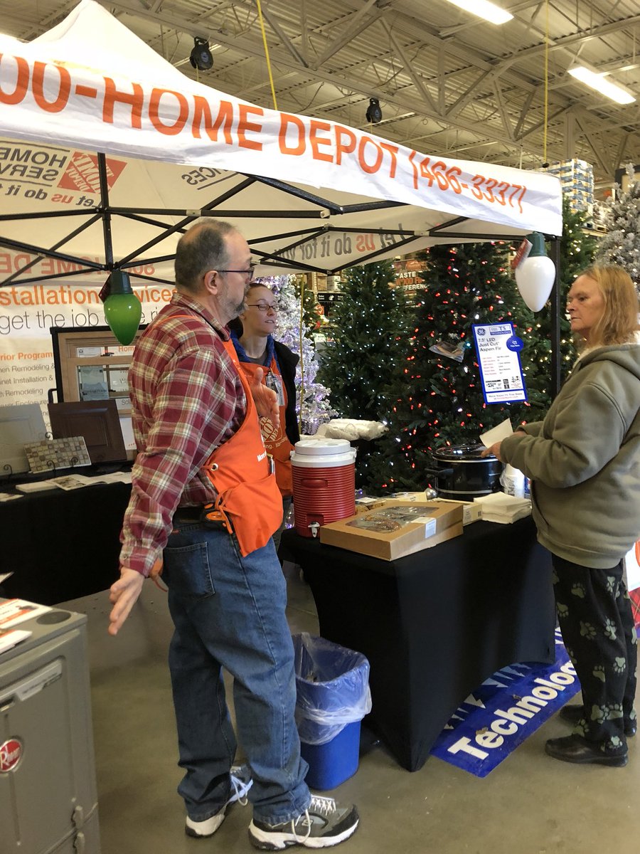 sailorstefftw's tweet image. Driving services on this sales holiday!! #pipelinecommittee #services #leads @zikoyanis @nearhoofm @C4_DYNAMITE @nearhoofm @aclsnl2 @LaurenBTHD