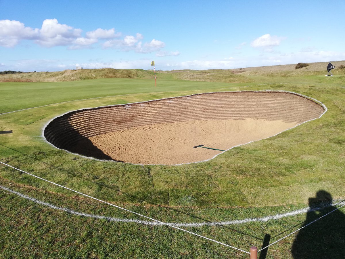 NickMachin9's tweet photo. It has been a while since I last tweeted but it's been busy busy at @RCPgolfclub! So many projects going on: new f/w's, new short game area, new paths, new bunkers not to mention the new irrigation system! Great learning experience with much more to come. Ambitious times! https://t.co/VGrcYk6Z1j