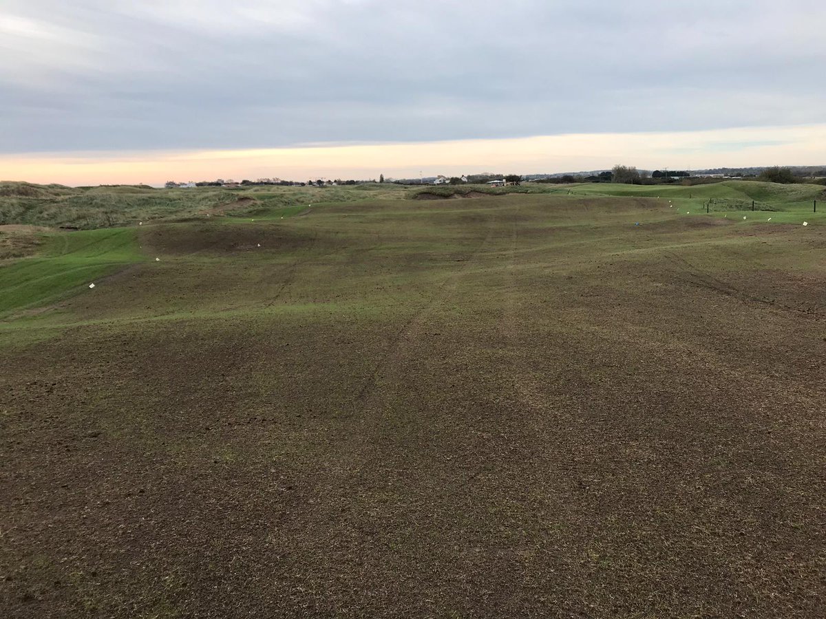 NickMachin9's tweet photo. It has been a while since I last tweeted but it's been busy busy at @RCPgolfclub! So many projects going on: new f/w's, new short game area, new paths, new bunkers not to mention the new irrigation system! Great learning experience with much more to come. Ambitious times! https://t.co/VGrcYk6Z1j