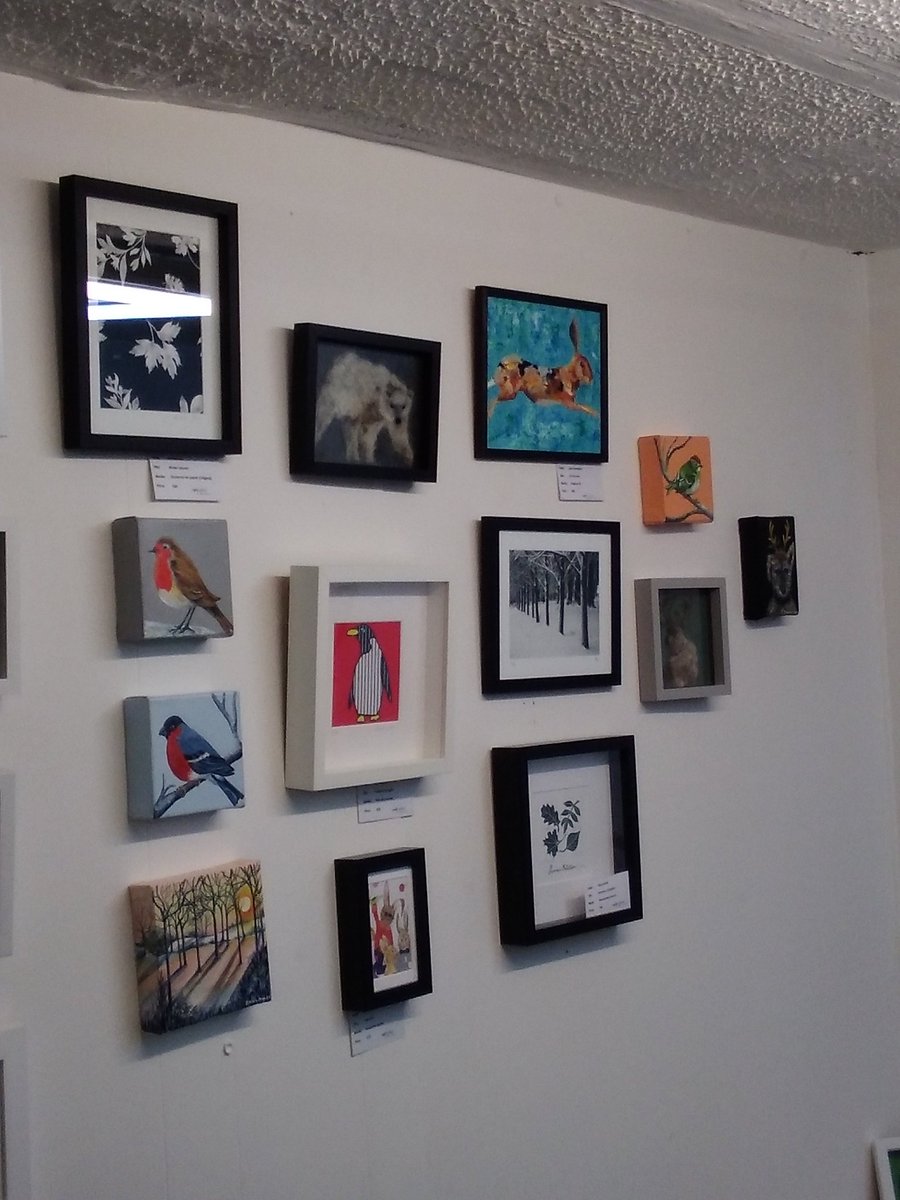 If you need to find some wonderful unique art then pop into the gallery tomorrow from 10am until 5pm. You can find lots off paintings, ceramics, jewellery, bespoke art and glass. #TunbridgeWells #bespokechristmasgifts #gifts #Kent