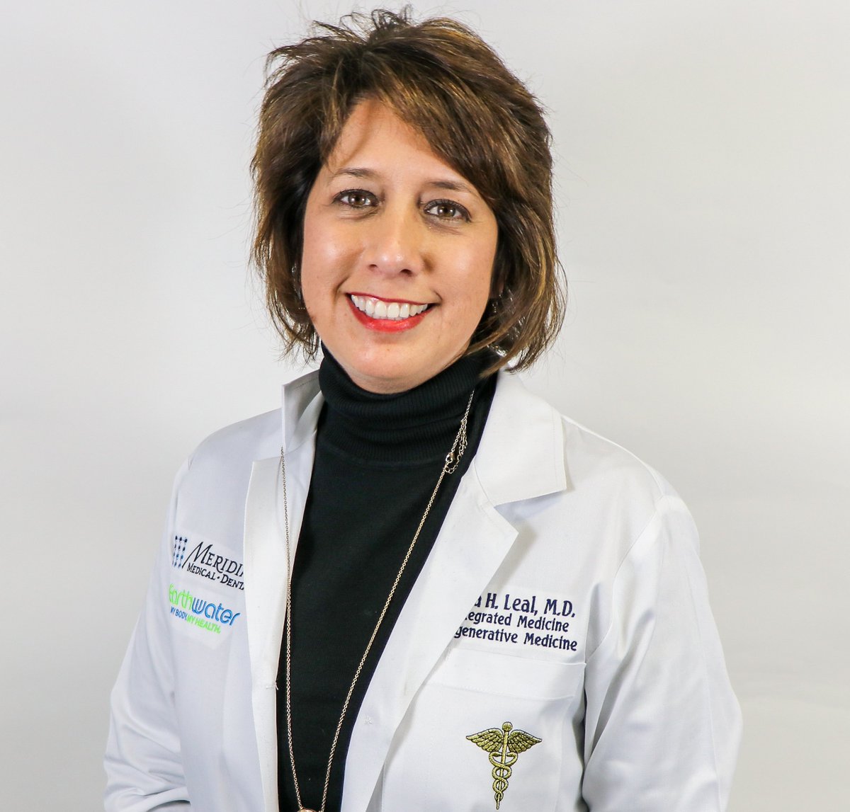 EarthWaterHQ's tweet photo. Dr. Liza Leal appeared on KEXB 620 AM for a radio interview with Kim Francis last week!  Click on the link below to listen! 

Listen Here: https://t.co/3bgXYy3xYb

#drinkearthwater #mineralsyoucansee #drlizaleal #stayhydrated #kimfrancis #kexb #620am https://t.co/3I9Ff061uO