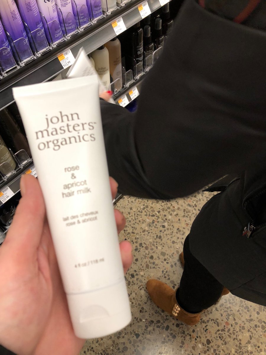 AshChaChaHeels's tweet image. ⁦@WholeFoods⁩ why is every single #johnmastersorganics product re-labeled? 76% organic 24% lies #greenwashing #notnatural #wholefoods
