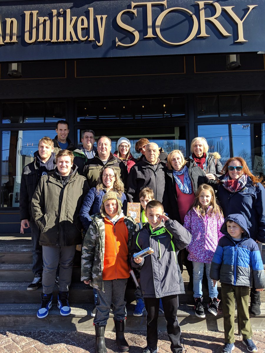 Day after Thanksgiving family trip to @unlikely__story