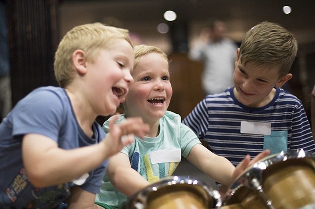 Happy Friday! Dance to the beat of your own drum 🥁🕺 📷 Brighter Sound Youth Music junior-jam 
#Fridayfeeling #music #YouthMusic #freedom #bold #drums #impact #change #empowerment #laughter #joy  #passion #beat ift.tt/2QkYHhc