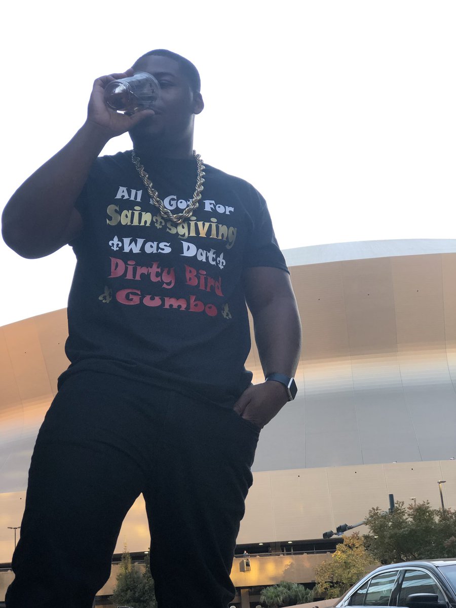 GODJROBLO's tweet photo. #TeamRoblo https://t.co/c7gKCIYeyn