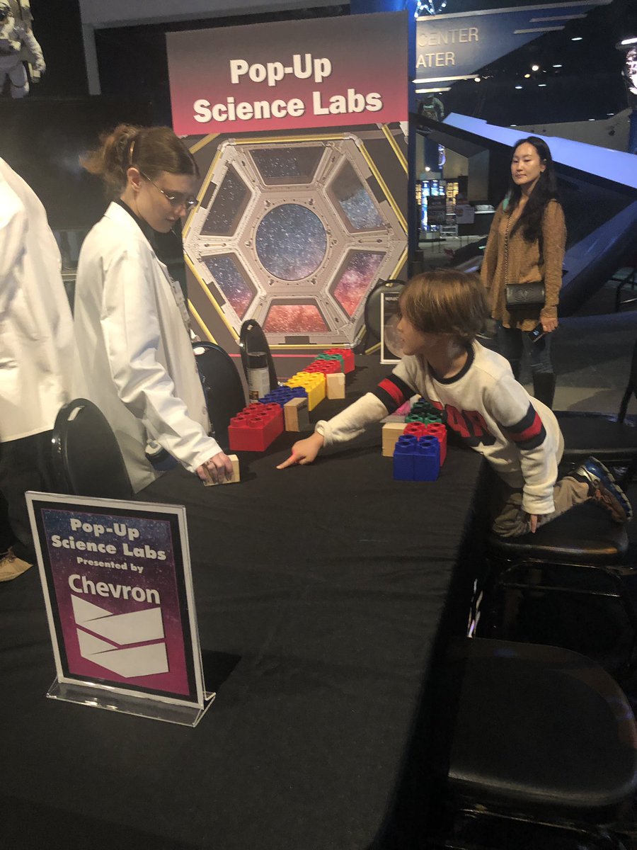 TechWigfall's tweet photo. Don’t forget to stop at the #PopUpScienceLab #LunarLaserMaze if you are here @SpaceCenterHou and try to touch the moon! https://t.co/jqD33gW3Xf