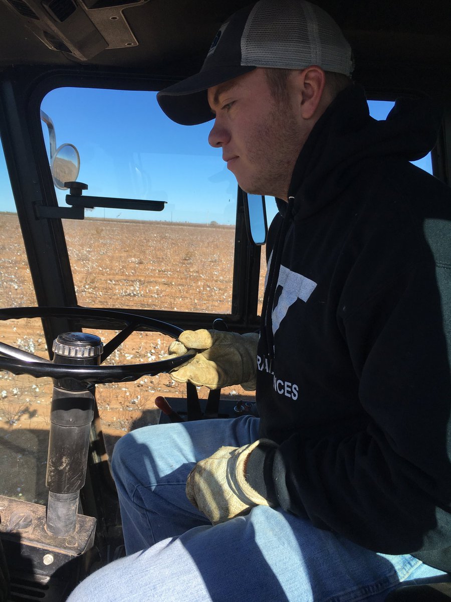 LassMike's tweet photo. #MarshmellowHarvest18
#GetAShave #GoCotton https://t.co/8iEKnPkZ0k