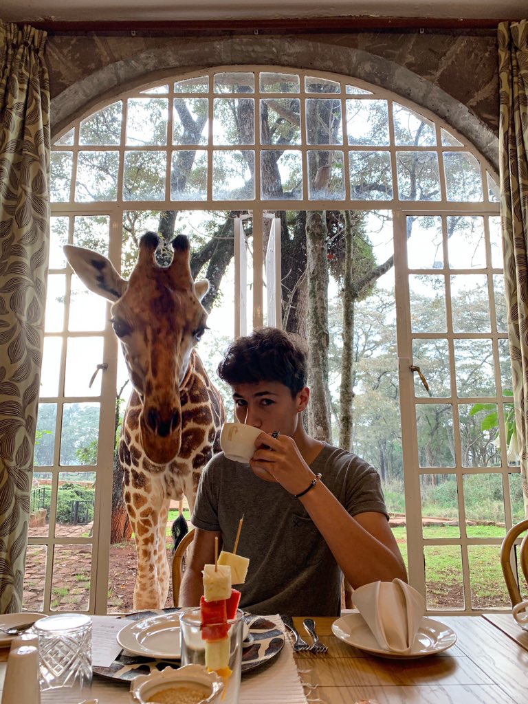 JuanpaZurita's tweet photo. Buenos días ☕️ https://t.co/JWg6jJdzSK