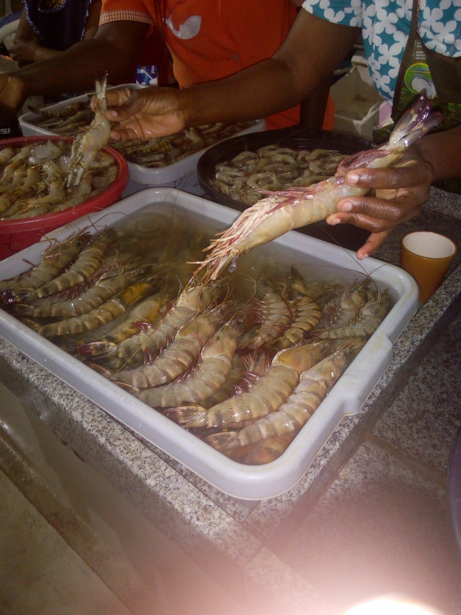 DenisOola's tweet photo. Let's go seafood https://t.co/D8II3NNHzu