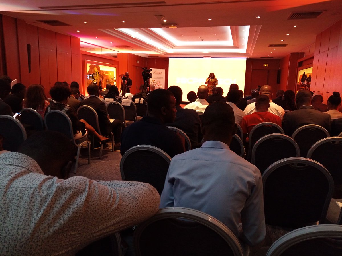 aboukam's tweet photo. On parle de transformation digitale dans le secteur de la technologie et la finance.... #BCPFINTECH @Bq_Atlantique #Civ #Civtech https://t.co/f5TP8SxGH0