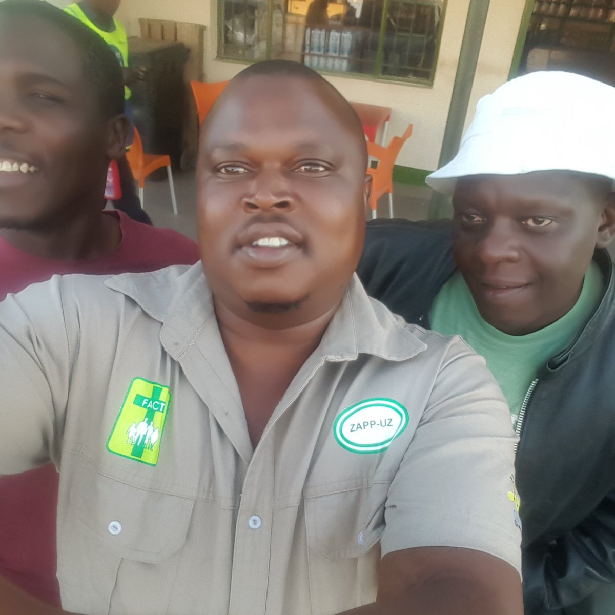 SimbarasheMah11's tweet photo. #NewProfilePic https://t.co/cvLXDRcJkF
