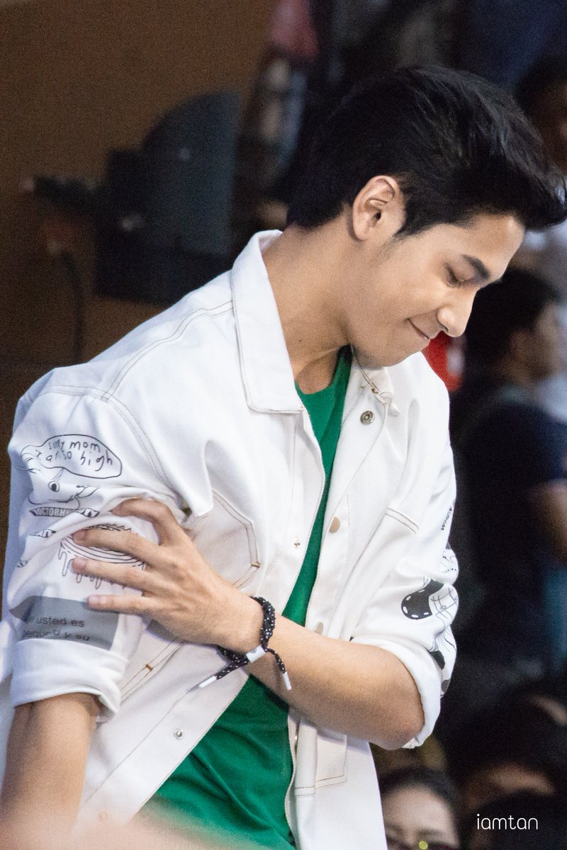 iamtan_'s tweet photo. 180520 ลงงานเก่าที่ยังไม่ได้ลง55555
#ExpressMinionsLovers #expressminions
#KristPerawat #SingtoPrachaya
#ทีมพีรญา #พีรญา https://t.co/5u8cWvdH0m