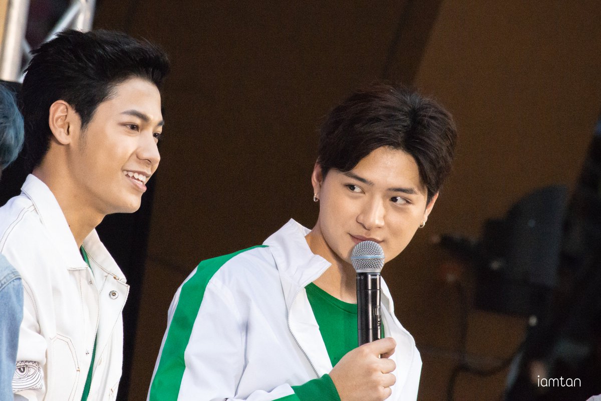 iamtan_'s tweet photo. 180520 Part 3
#ExpressMinionsLovers #expressminions
#KristPerawat #SingtoPrachaya
#ทีมพีรญา #พีรญา https://t.co/pfeHPiQZHS
