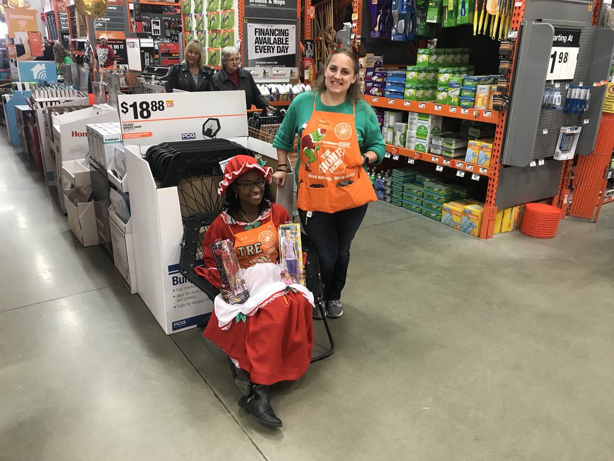 3868 having some fun!! <a href="/kelly_broyles/">Kelly Broyles</a> @GardnerD187 <a href="/jzeilerman/">Janet Eilerman</a> <a href="/jonforeman35/">Jon Foreman</a>