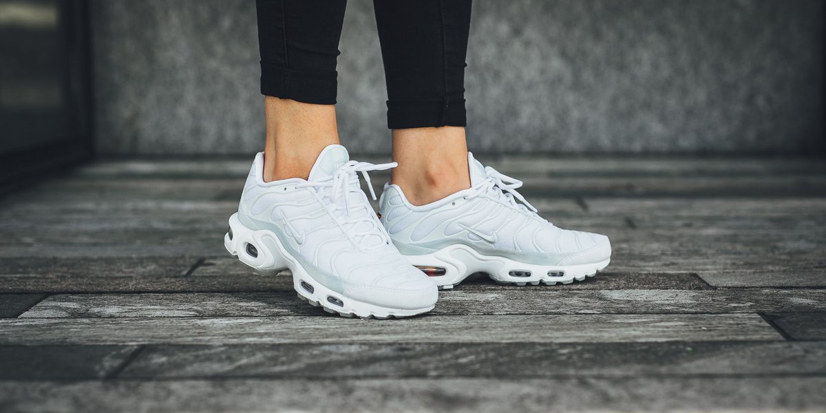 white tns womens