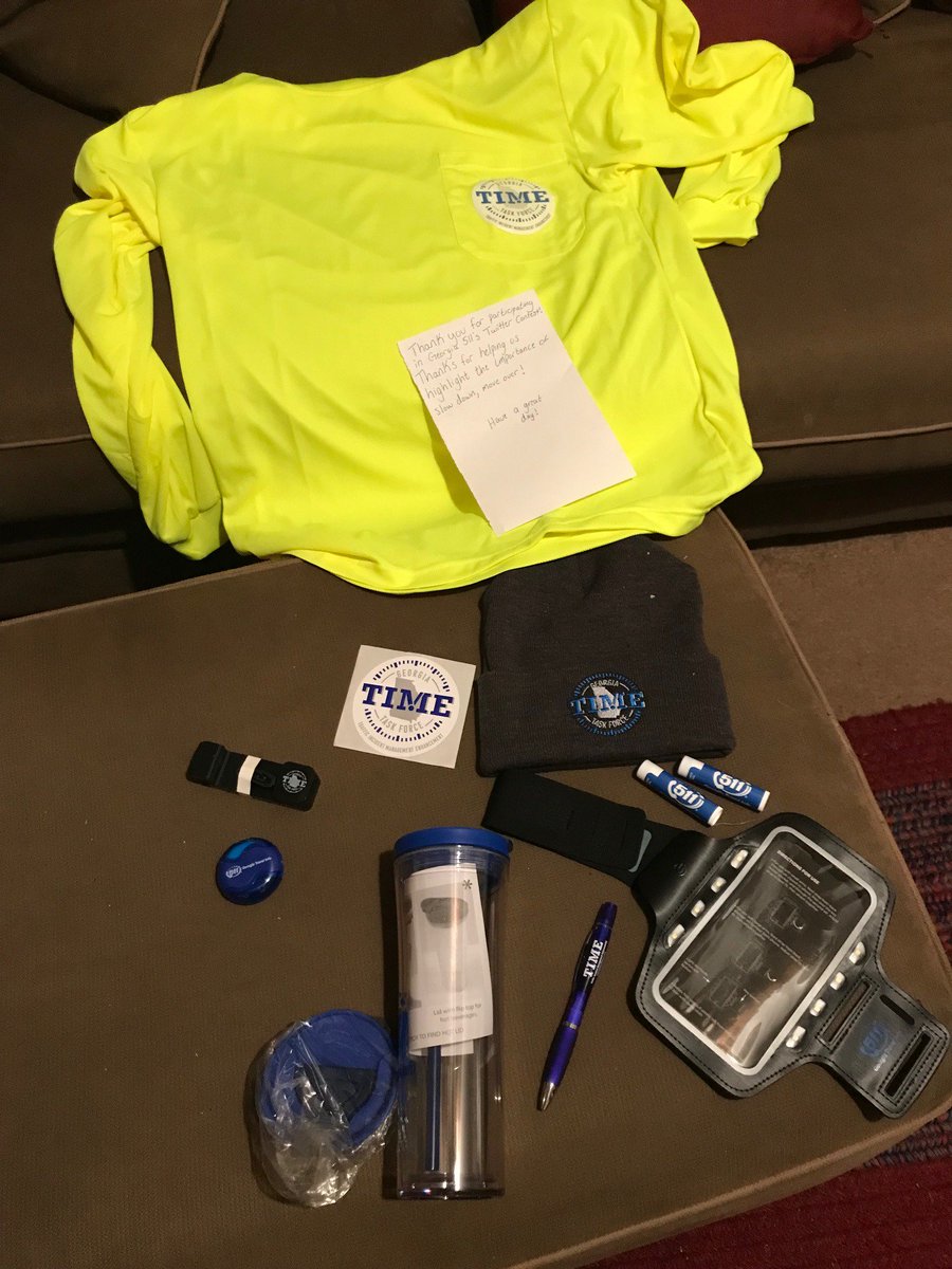 JefftoworNoTow's tweet photo. Thanks @511Georgia and @GADeptofTrans for the nice gift pack in my mailbox today!! It'll come handy at the next #SHRP2 committee meeting, I'm not going to share it, either! #SDMO #SlowDownMoveOver #ATLtraffic @StatewideATL #ArriveAlive https://t.co/izzHzfaQa5