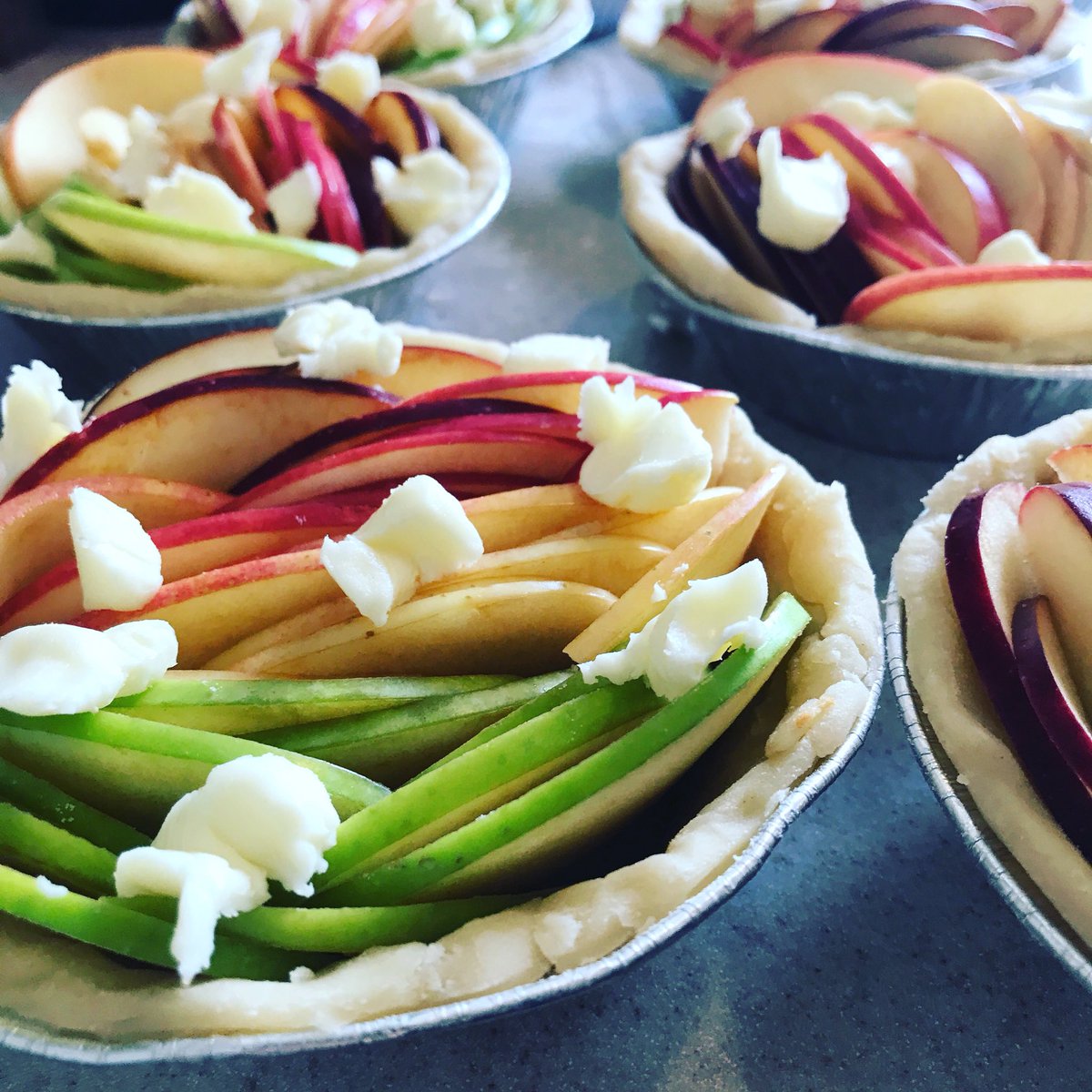 Ginothechef's tweet photo. @campagnandrea33 Toh! Beccati queste... https://t.co/oCv3Wc2f5D