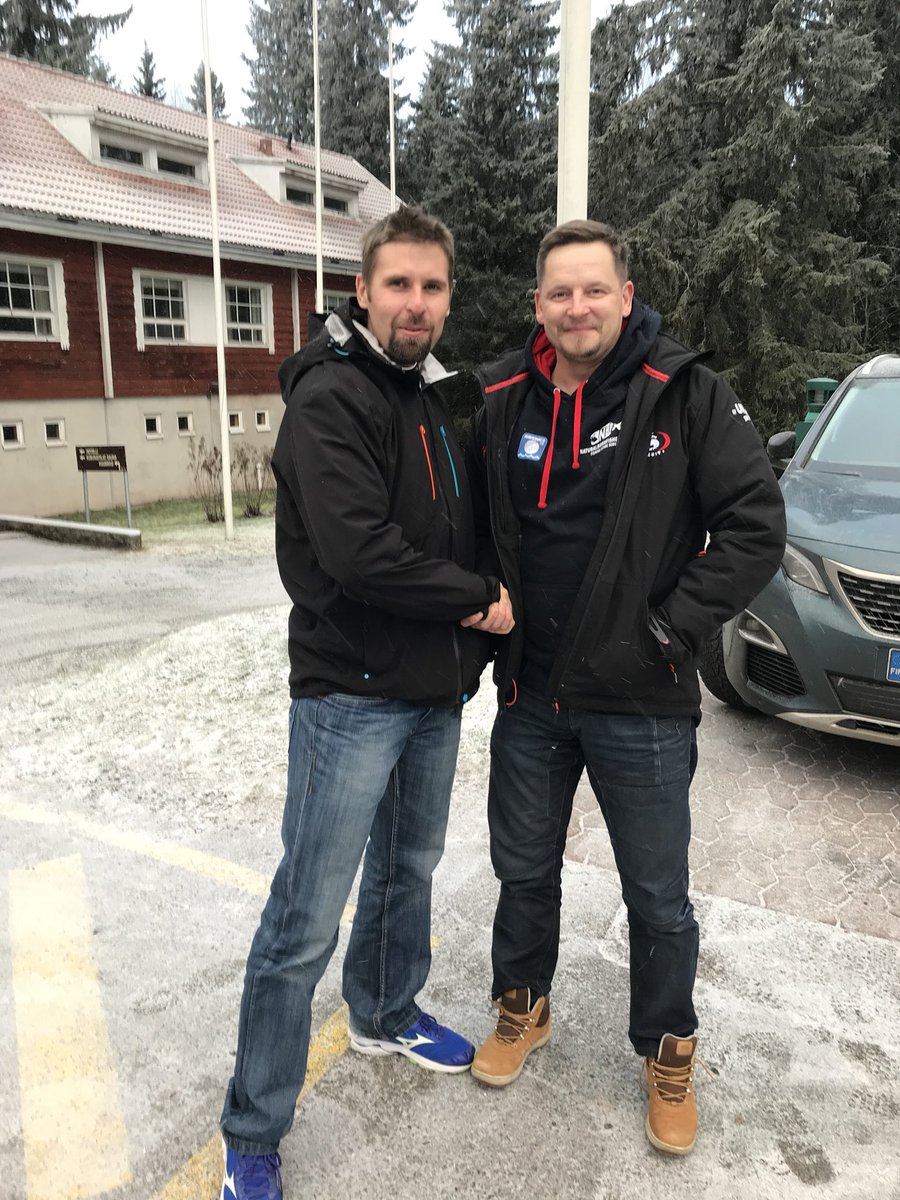 NBFfishingguide's tweet photo. Tänään solmittiin yhteistyökuvioita NBF-tuotteisiin Ruuskasen Antin kanssa ☺️👍🏻#yhteistyö #kalastusopas #naturalbornfishers https://t.co/GHWeH2Q7r4
