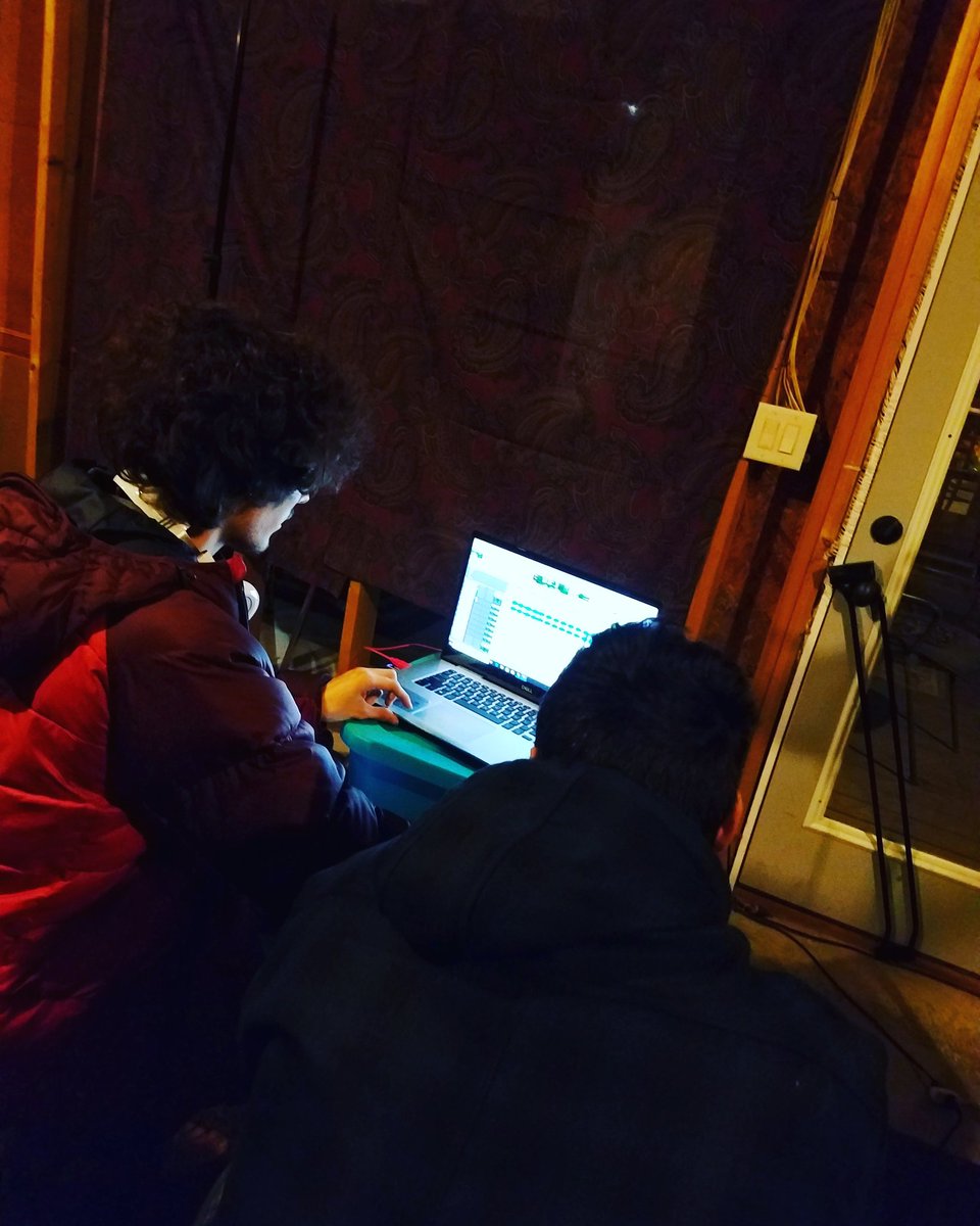 itsCosmicTribe's tweet photo. Studio Session With The Tribe👑🌊
.
. @TribeCosmic 🌊🔥🌐
#Cosmic_tribe_ #GVE #musicvideo #new #recent #post #music #instagram #Twitter #Atlanta #Vocals #mixtape #Studio #studiolife #worldwide #international #travel #work #grind #GBonics #Sirreal #phantom #Youtube #Soundcloud https://t.co/Zz2EFa6LtC