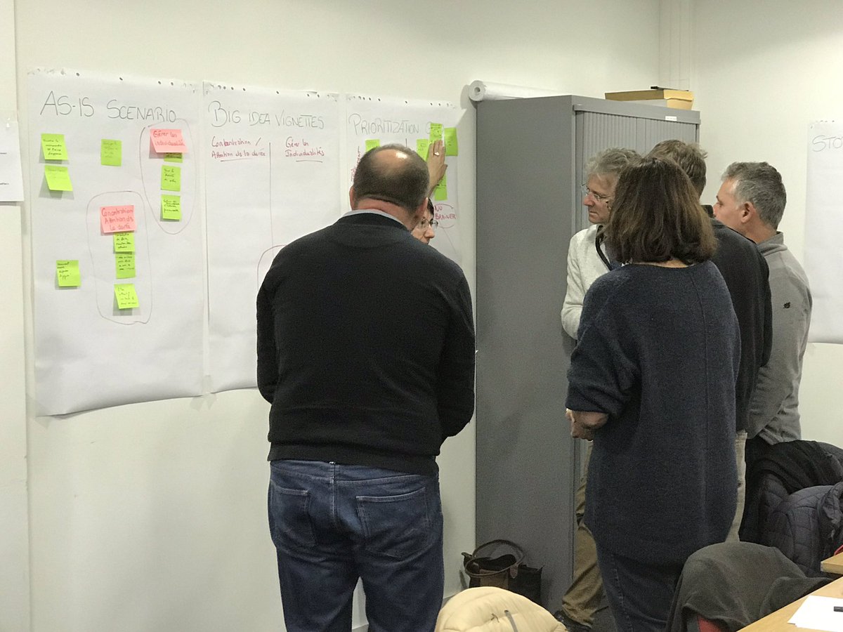 YPBernier's tweet photo. @IBMVolunteers du Lab @IBM_France à #Pornichet un atelier #designthinking intenses les #professeurs s impliquent à fond dans #PEE2018 de la @Fond_CGenial Bonne préparation de @BlondinMuriel, @CatherineCChat et 2 étudiantes en #BTS du #lycee A. Briand de #SaintNazaire https://t.co/MoS4IxVG6v