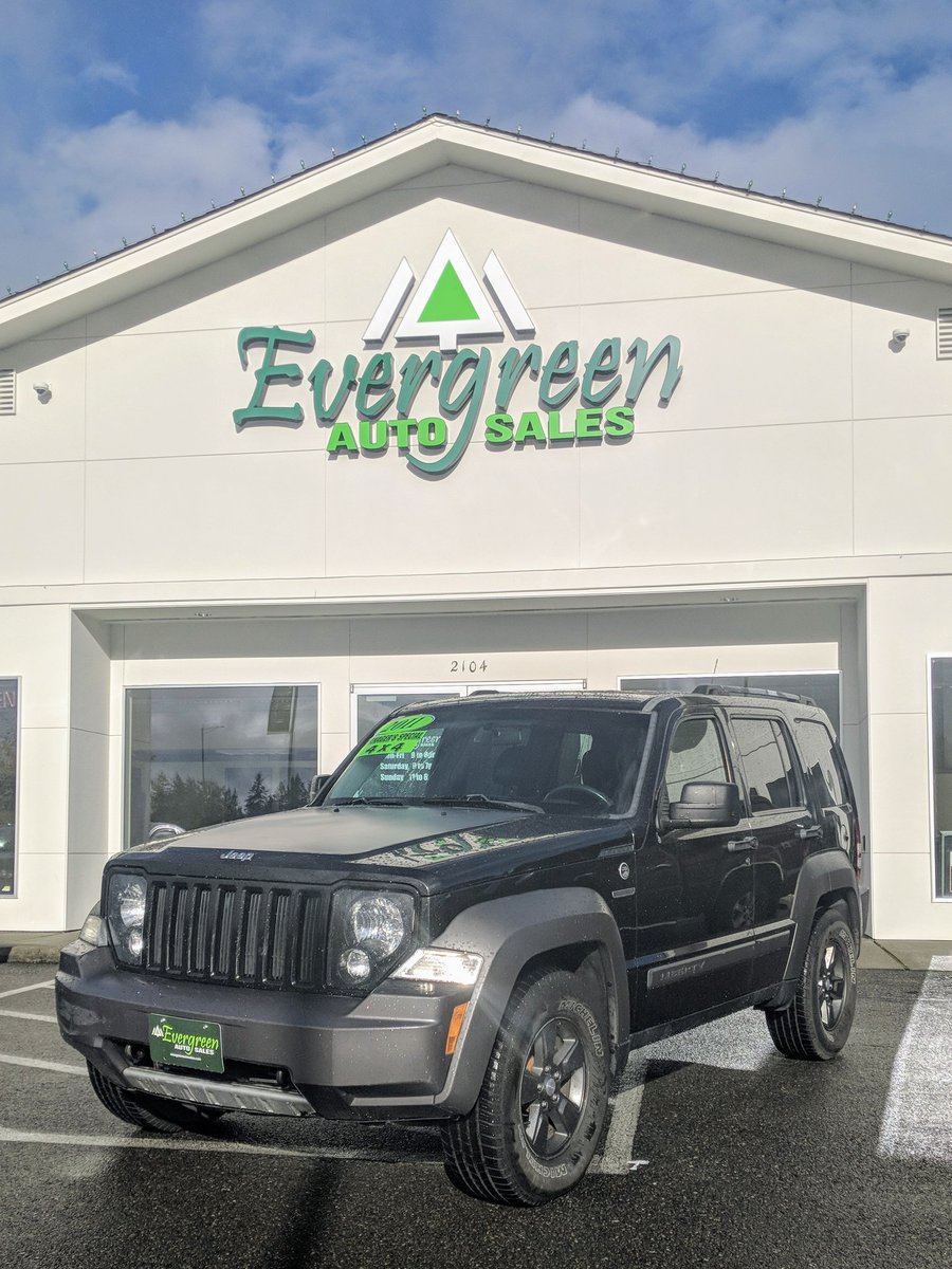 EvergreenAutoS1's tweet photo. 4x4 Jeep Liberty Renegade! 
⬇️take a look⬇️
https://t.co/QYd0D5DPA2 https://t.co/2ovW7tOU5U
