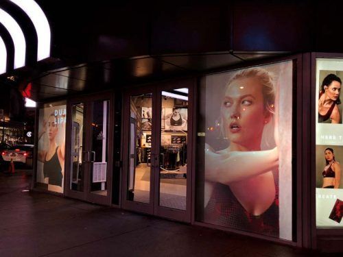 signmediacanada's tweet photo. #SignPosts: Converting store-front windows into digital screens https://t.co/7g17llqgCK
#digitaloutofhomeadvertising #frontrunnertechnologies #ontario #regina #saskatchewan #toronto https://t.co/n8zCzyusY1