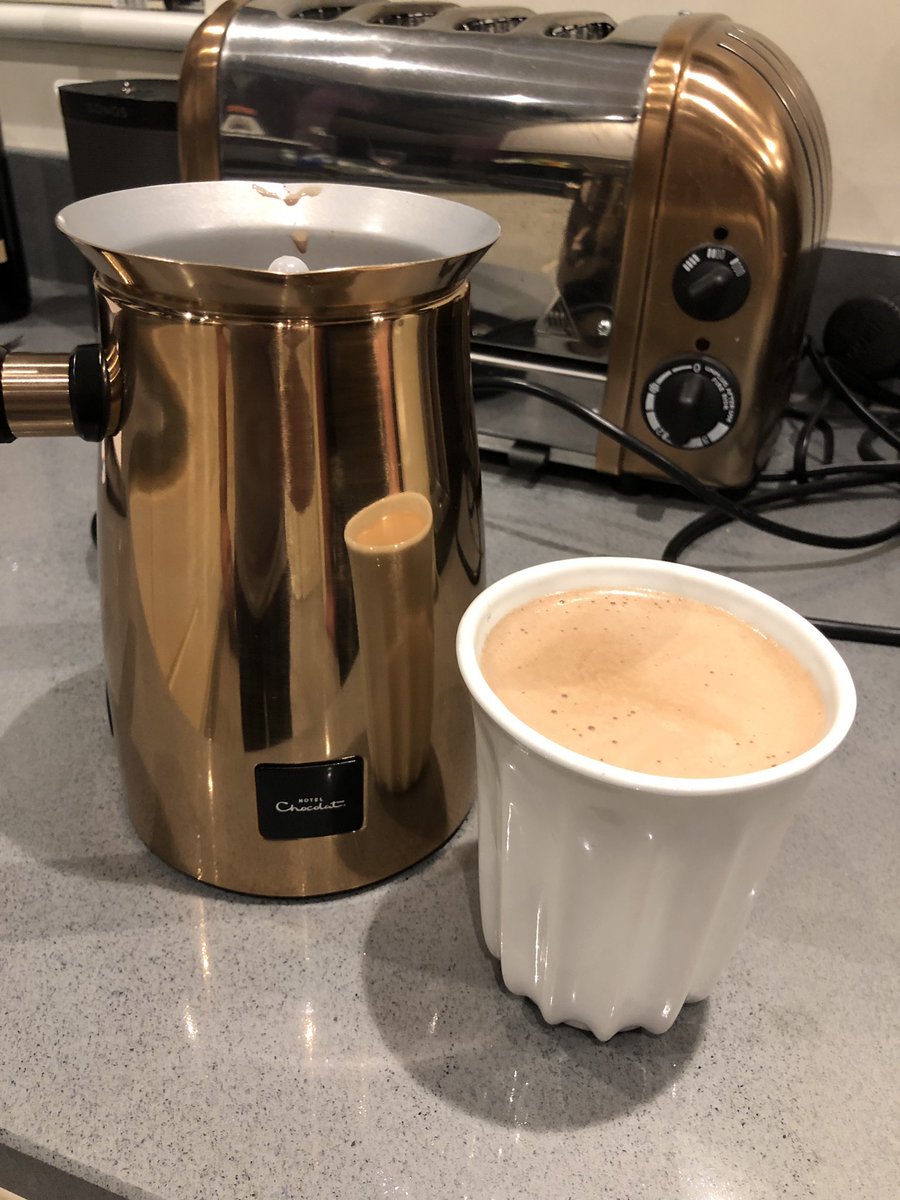 nsmith135's tweet photo. Guess what arrived today @HotelChocolat #velvetiser #ultimatehotchocolate https://t.co/PDtSKg75g3