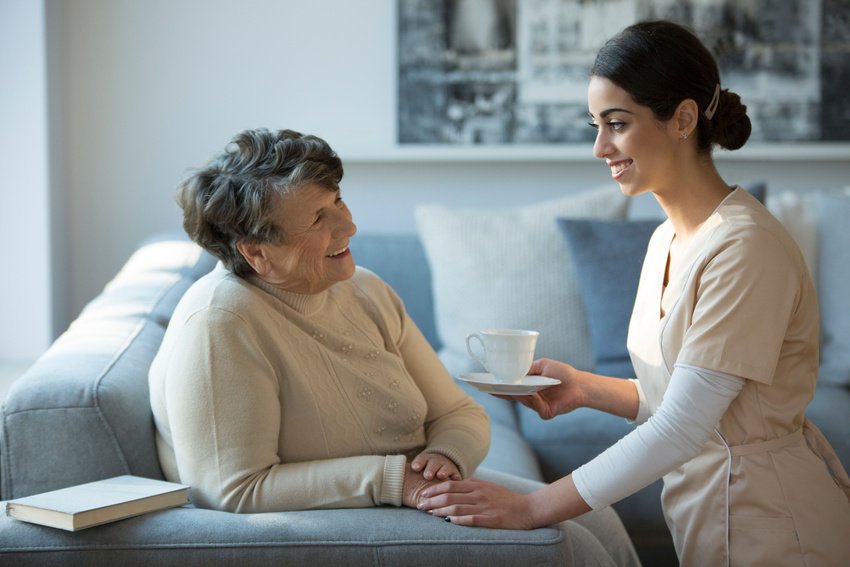 We are always so #Thankful for the genuine bonds and real relationships that are built between our residents and staff at #TheRegency: bit.ly/2g5jV1m