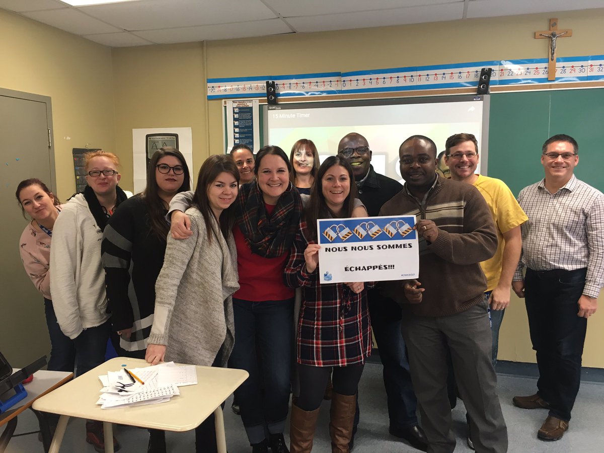 lavieestbelle76's tweet photo. Atelier portant sur les jeux d’évasion pédagogiques lors de la journée pédagogique du 23 novembre #csdceo21 @CSDCEO #engagement https://t.co/0sGPNbGIae