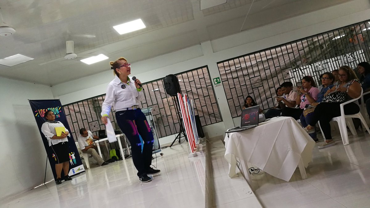 oscarsotof's tweet photo. Iniciamos #ideathon2018 con @PnudColombia @ECOPETROL_SA @p4sco. Maratón de ideas con motivación de cambios reales en la sociedad y en los territorios de Puerto Wilches, Sabana de Torres y Canta Gallo en Santander.
#Emprendimiento #BTICCo #Negocios https://t.co/rLGcfqGuVs