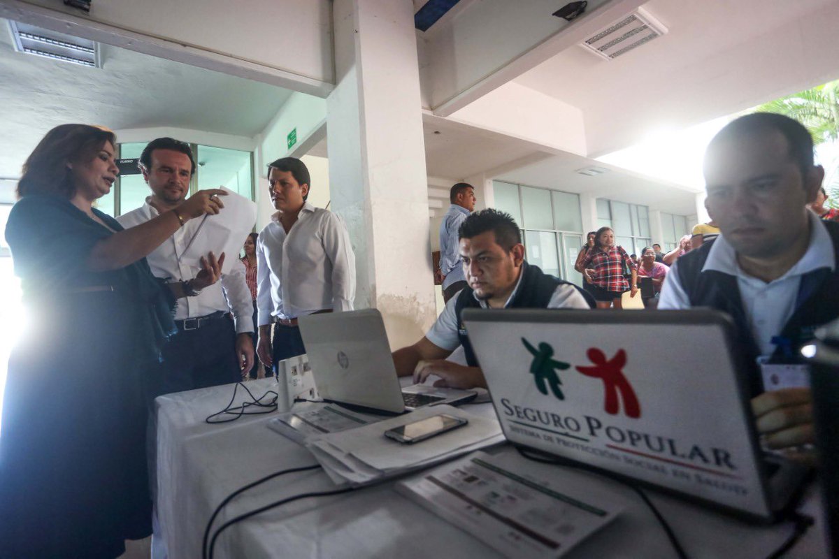 PedroJoaquin's tweet photo. Para que la gente de #Cozumel cuente con una afiliación de servicio médico gratuito, hoy firmamos un convenio con el Régimen Estatal de Protección Social en Salud de #QRoo; y con ello se inició el proceso de inscripción ✍🏻

#AccionesConcretas
#ResultadosSeguros https://t.co/82AUo9Kalt